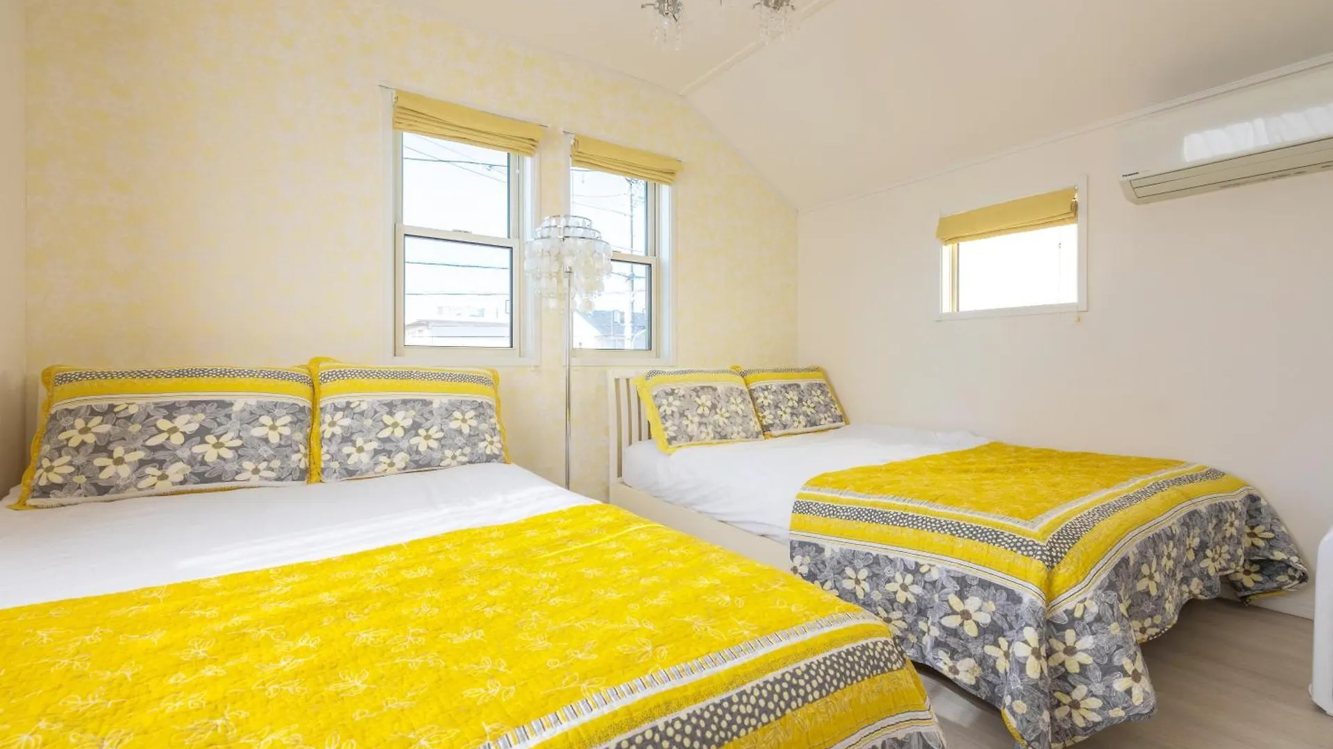 舞浜1軒家貸切ー最大10名様一駐車場付きmaihama Rent-A-House Villa Urayasu 0*,  Japan
